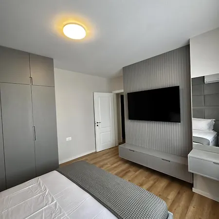 Albania Haven Center - Rruga E Barrikadave *
