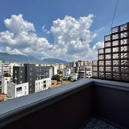 Albania Haven Center - Rruga E Barrikadave *